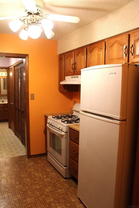 1121 4th St, Covington, IN 47932 photo 10