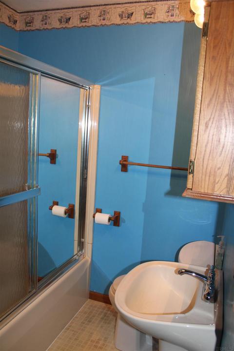 1121 4th St, Covington, IN 47932 photo 23