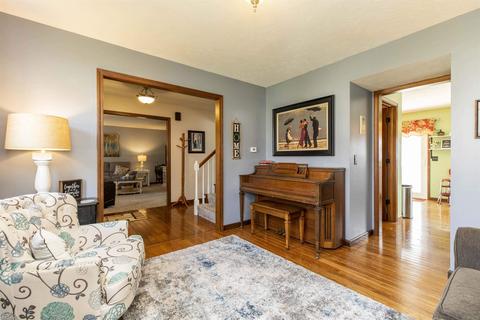 12380 Cavalry Ct, Granger, IN 46530 photo 16