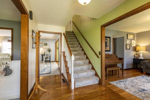 12380 Cavalry Ct, Granger, IN 46530 photo 3