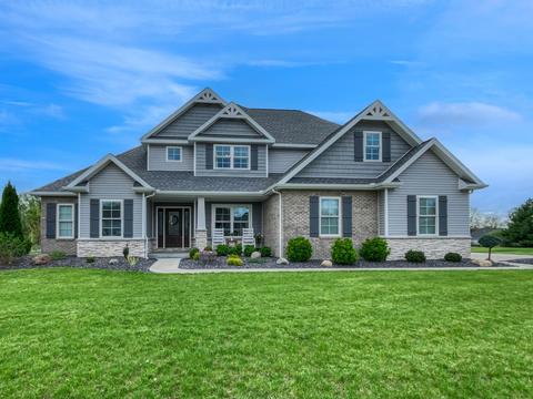 1543 Endress Ln, Jasper, IN 47546 photo 1