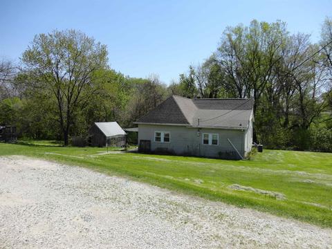 101 Brook St, Mitchell, IN 47446 photo 1