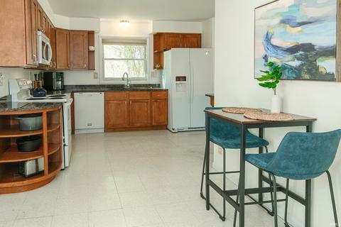 701 E Wilson St, Bloomington, IN 47401 photo 6