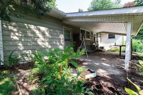416 Parkway, Lagrange, IN 46761 photo 14