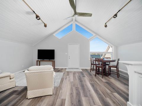 8545 E Black Point Rd, Syracuse, IN 46567 photo 26