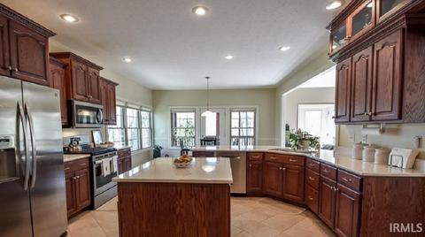 6630 Everett Arnold Dr, Bloomington, IN 47408 photo 10