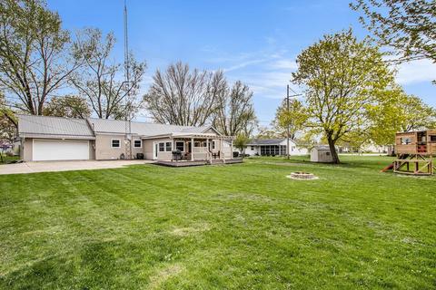 852 E John St, Nappanee, IN 46550 photo 34