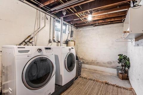 852 E John St, Nappanee, IN 46550 photo 29