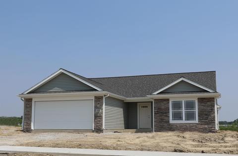 306 Railroader Dr, Garrett, IN 46738 photo 1