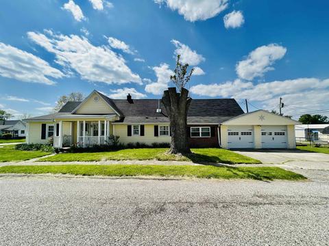 1701 13th St, Bedford, IN 47421 photo 2