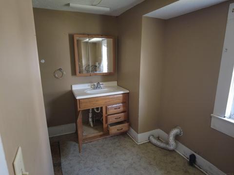 515 J St, Bedford, IN 47421 photo 8