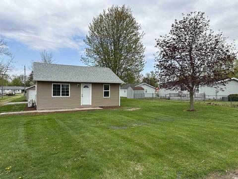 36 E Wayne St, Redkey, IN 47373 photo 2