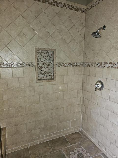 200 E Sherman St, Windfall, IN 46076 photo 8