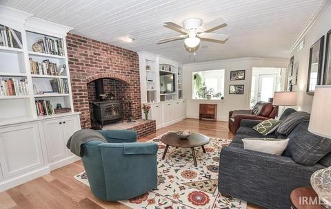 8809 S Ketcham Rd, Bloomington, IN 47403 photo 3