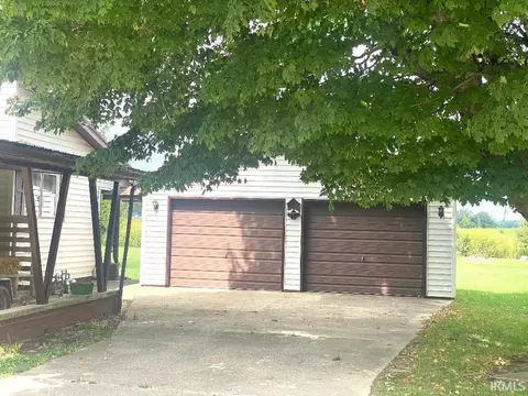 106 E Third St, Worthington, IN 47471 photo 27