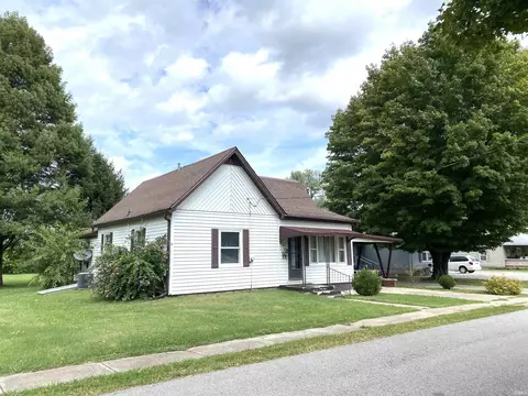 106 E Third St, Worthington, IN 47471 photo 1