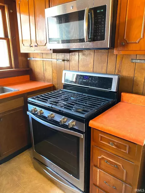 106 E Third St, Worthington, IN 47471 photo 12