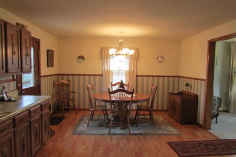 901 W Curry St, Mitchell, IN 47446 photo 7