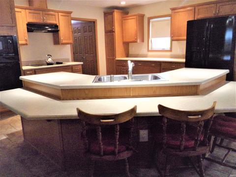 301 E 9th St, Peru, IN 46970 photo 3