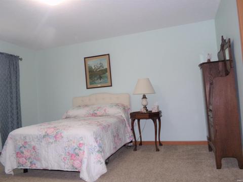 301 E 9th St, Peru, IN 46970 photo 13