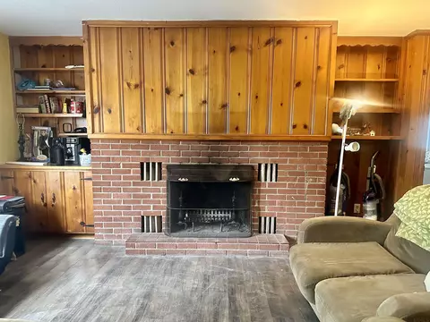 806 E 5th St, Auburn, IN 46706 photo 4