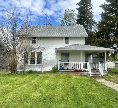 806 E 5th St, Auburn, IN 46706 photo 3