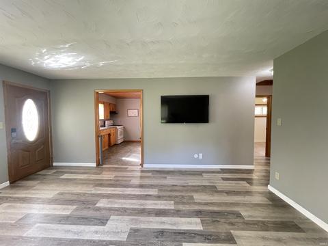 115 8th St Common, Covington, IN 47932 photo 8