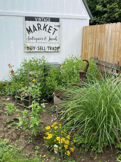 115 8th St Common, Covington, IN 47932 photo 17