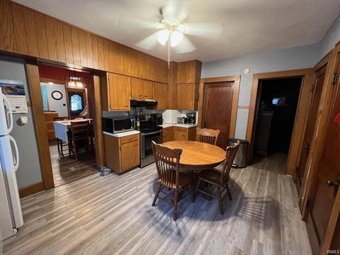 1338 Jackson St, Jasper, IN 47546 photo 9