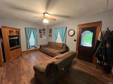 1338 Jackson St, Jasper, IN 47546 photo 5