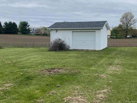 161 S 950 East St, Greentown, IN 46936 photo 4
