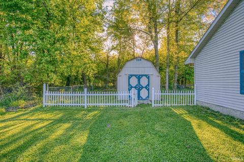 474 Hel Mar Dr, Mitchell, IN 47446 photo 3