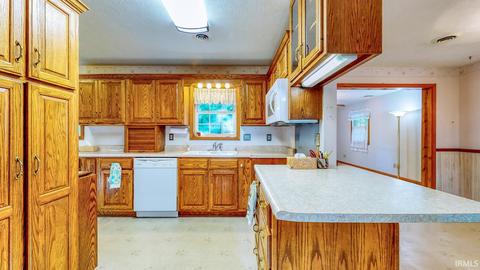 474 Hel Mar Dr, Mitchell, IN 47446 photo 9