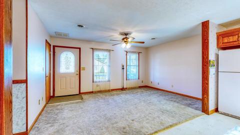 474 Hel Mar Dr, Mitchell, IN 47446 photo 5