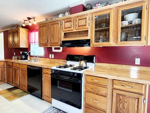 9132 W Yoder Rd, Yoder, IN 46798 photo 18