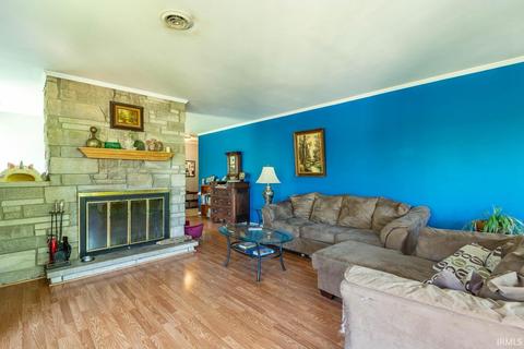 9210 E Woodview Dr, Bloomington, IN 47401 photo 6