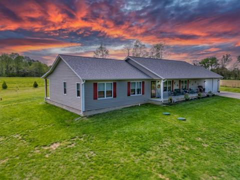 114 Peaceful Valley Rd, Mitchell, IN 47446 photo 2