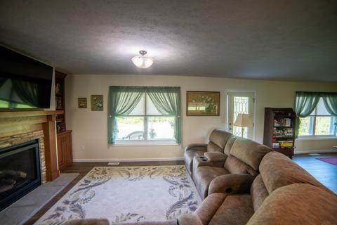 114 Peaceful Valley Rd, Mitchell, IN 47446 photo 4