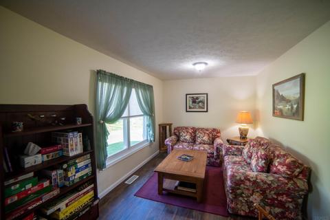 114 Peaceful Valley Rd, Mitchell, IN 47446 photo 5