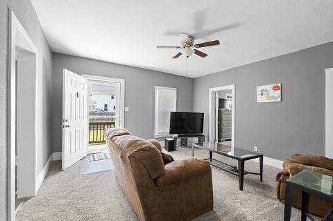 219 E 5th St, Auburn, IN 46706 photo 12