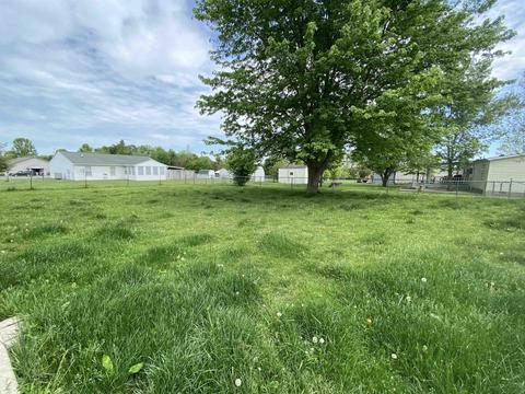 445 Dale St, Mitchell, IN 47446 photo 16