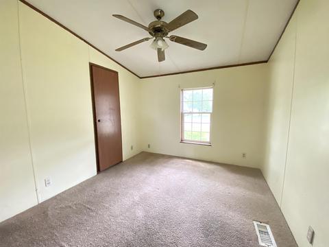 445 Dale St, Mitchell, IN 47446 photo 11
