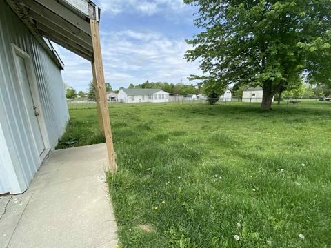 445 Dale St, Mitchell, IN 47446 photo 21