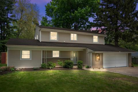 2424 Engle Rd, Fort Wayne, IN 46809 | 36 Photos | MLS #202315748 - Movoto