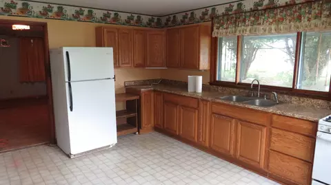 823 Smith Ave, Oolitic, IN 47451 photo 7