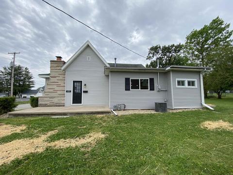 429 N 9th St, Mitchell, IN 47446 photo 3