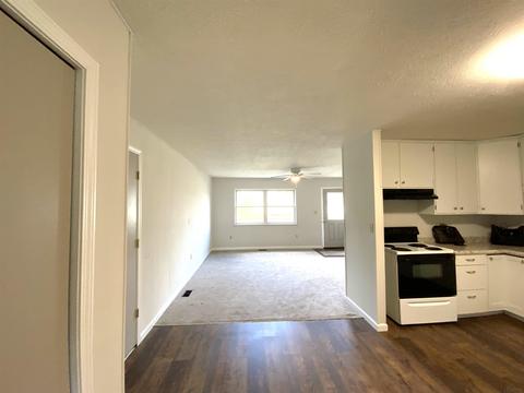 154 Pleasant View Dr, Mitchell, IN 47446 photo 8