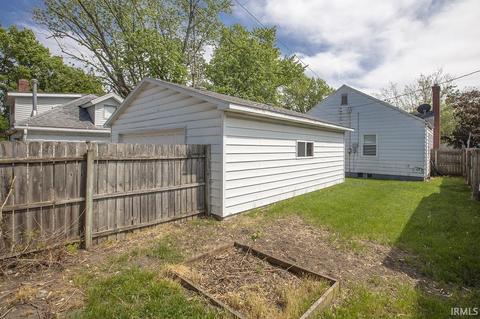 1335 Ewing Ave, South Bend, IN 46613 photo 4
