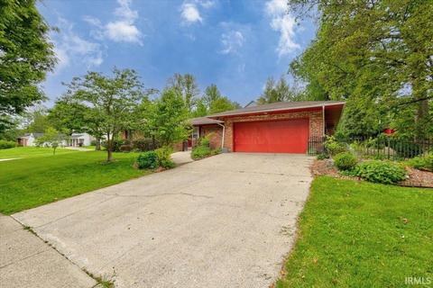 2222 E Covenanter Dr, Bloomington, IN 47401 photo 2