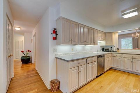 2222 E Covenanter Dr, Bloomington, IN 47401 photo 11